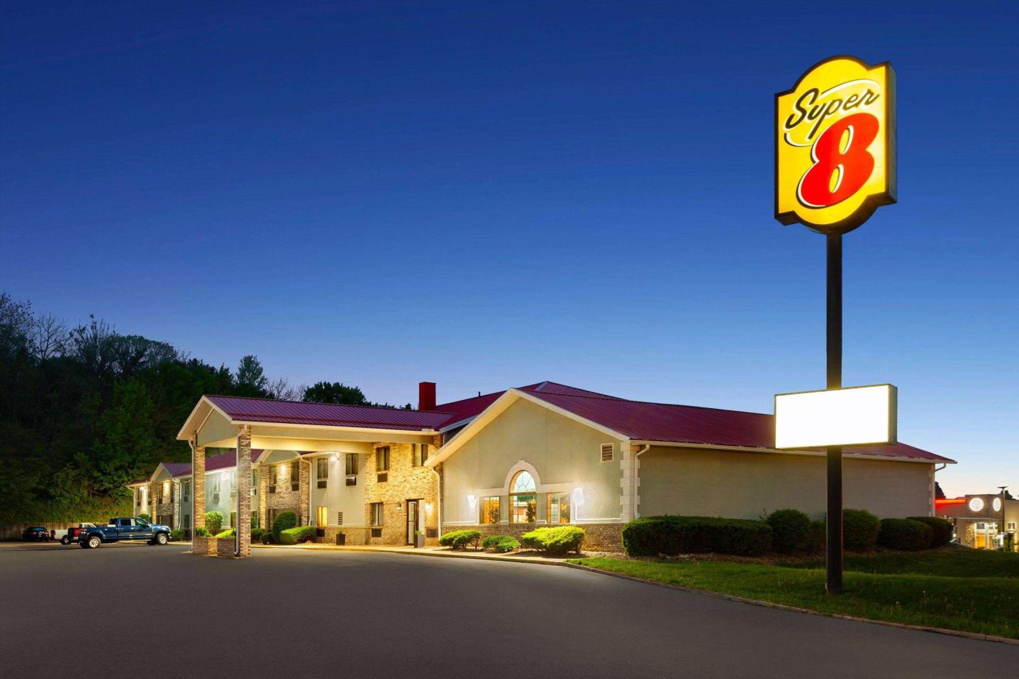 スーパー 8 バイ ウインダム マウント バーノン Mount Vernon エクステリア 写真
